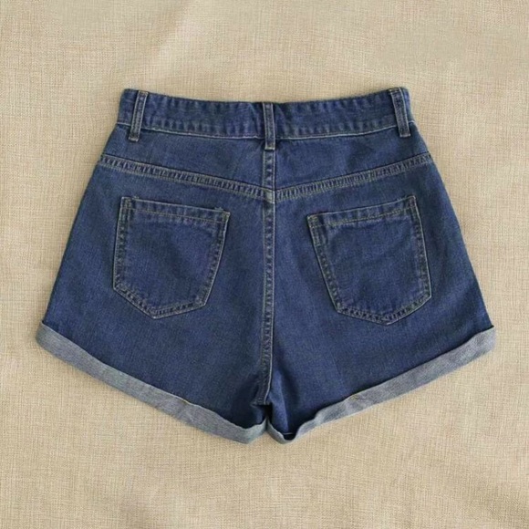 SHEIN Floral Denim Shorts - Picture 2 of 6